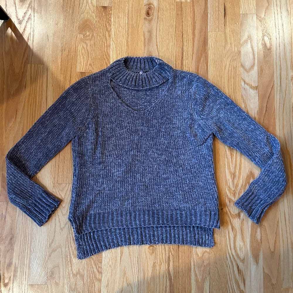 Chenille Sweater with keyhole cutout